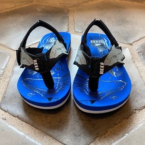 NEW Reef sandals